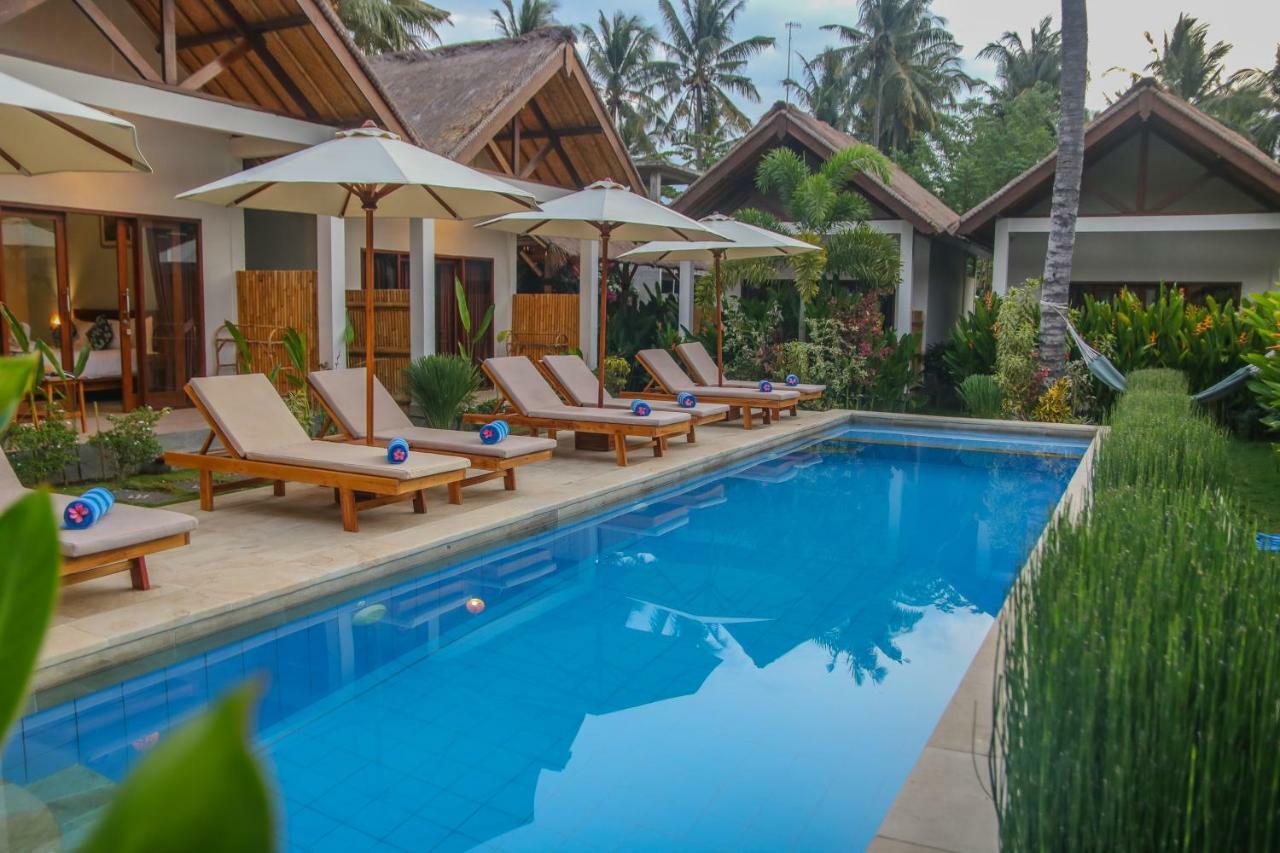 Cozy Cottages Lombok Senggigi Exterior photo